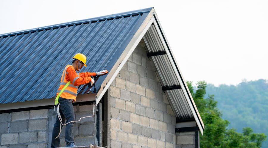 Professional residential roofers in Gratiot, WI